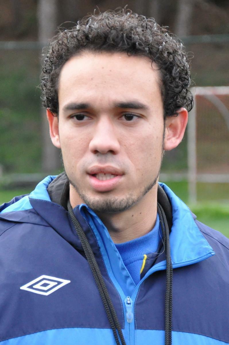 Де Кампус Уго Сезар, Фото