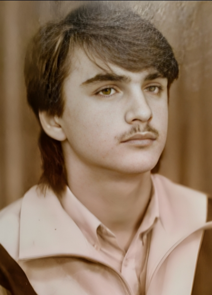 Саказлы Юрий Николаевич, Фото