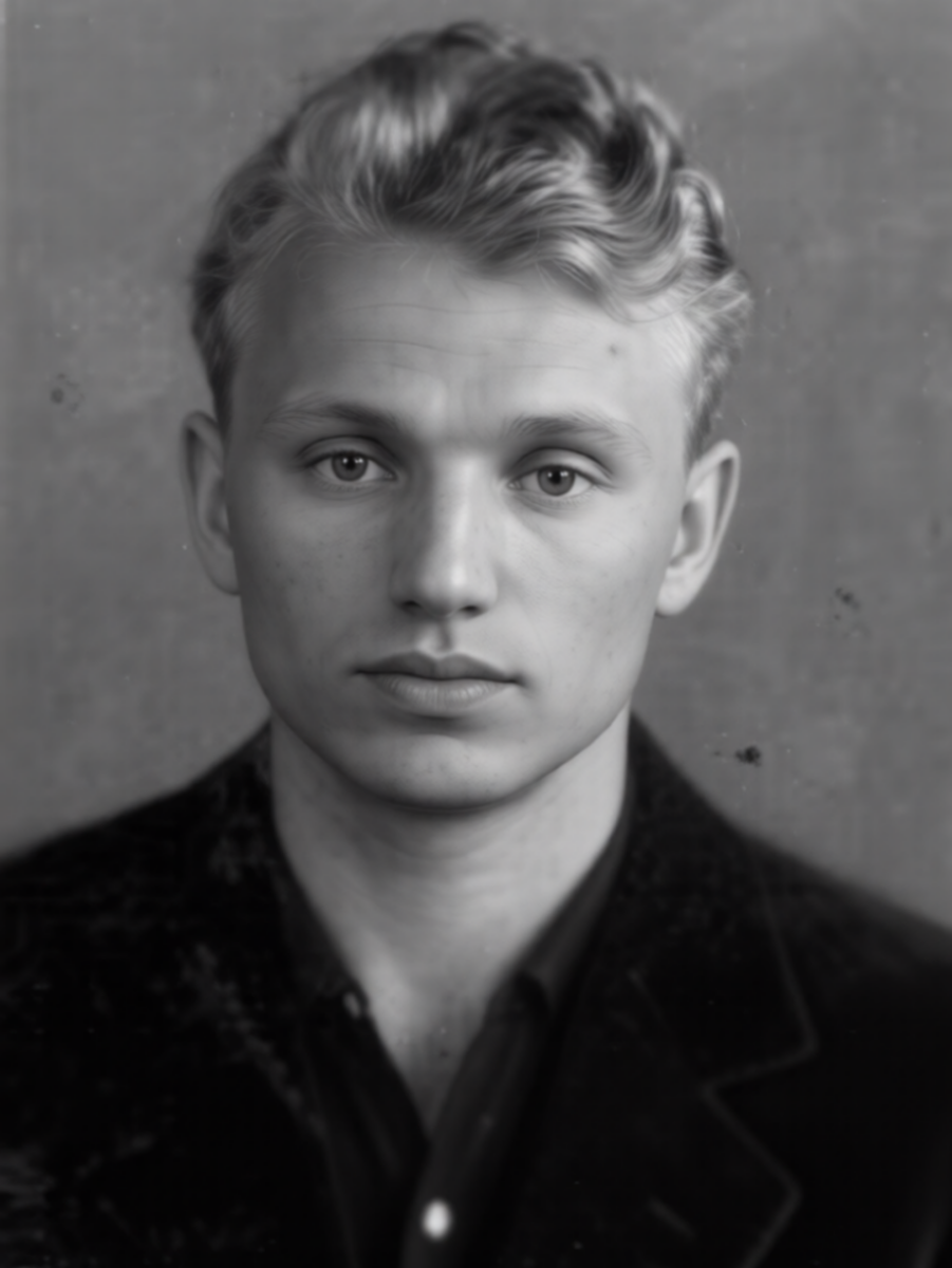 Чалов Лев Павлович, Фото