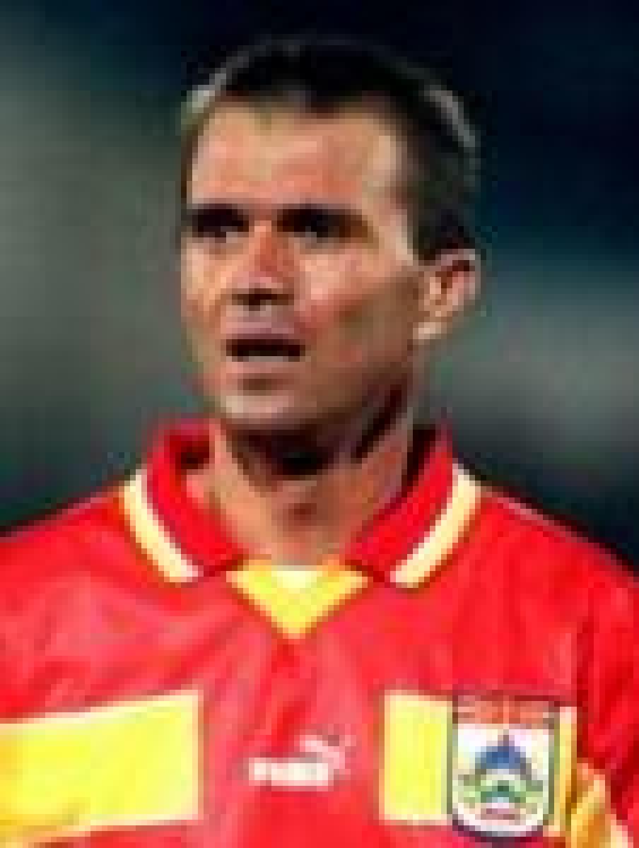 Савевски Тони, Фото