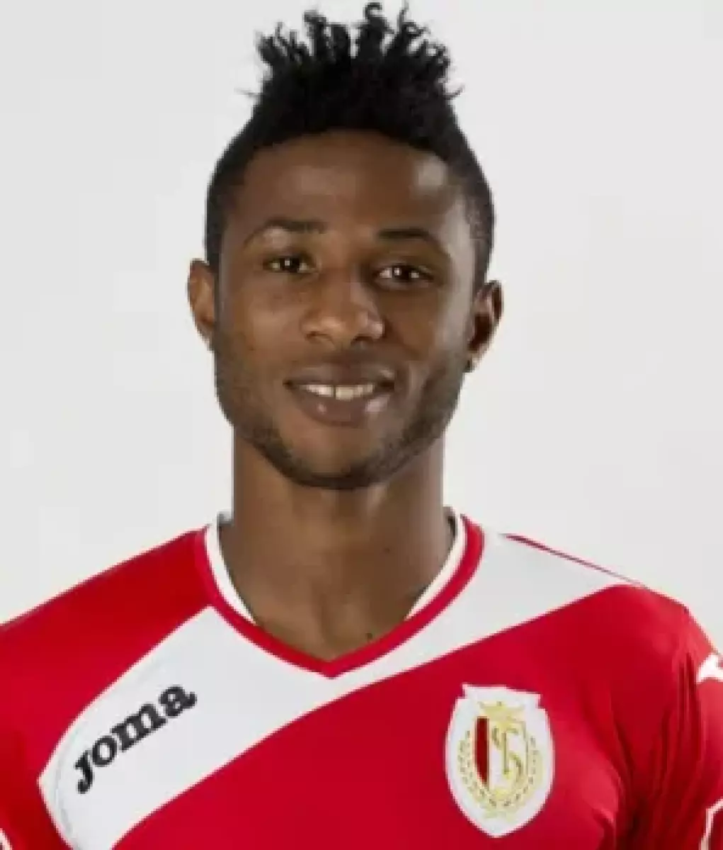 Эзекиль Имо, Фото