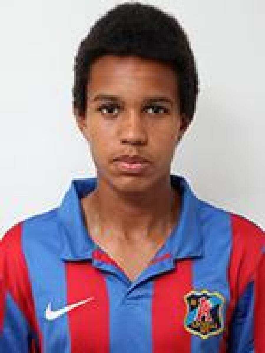 Омокуа Самуэль Майклович, Фото