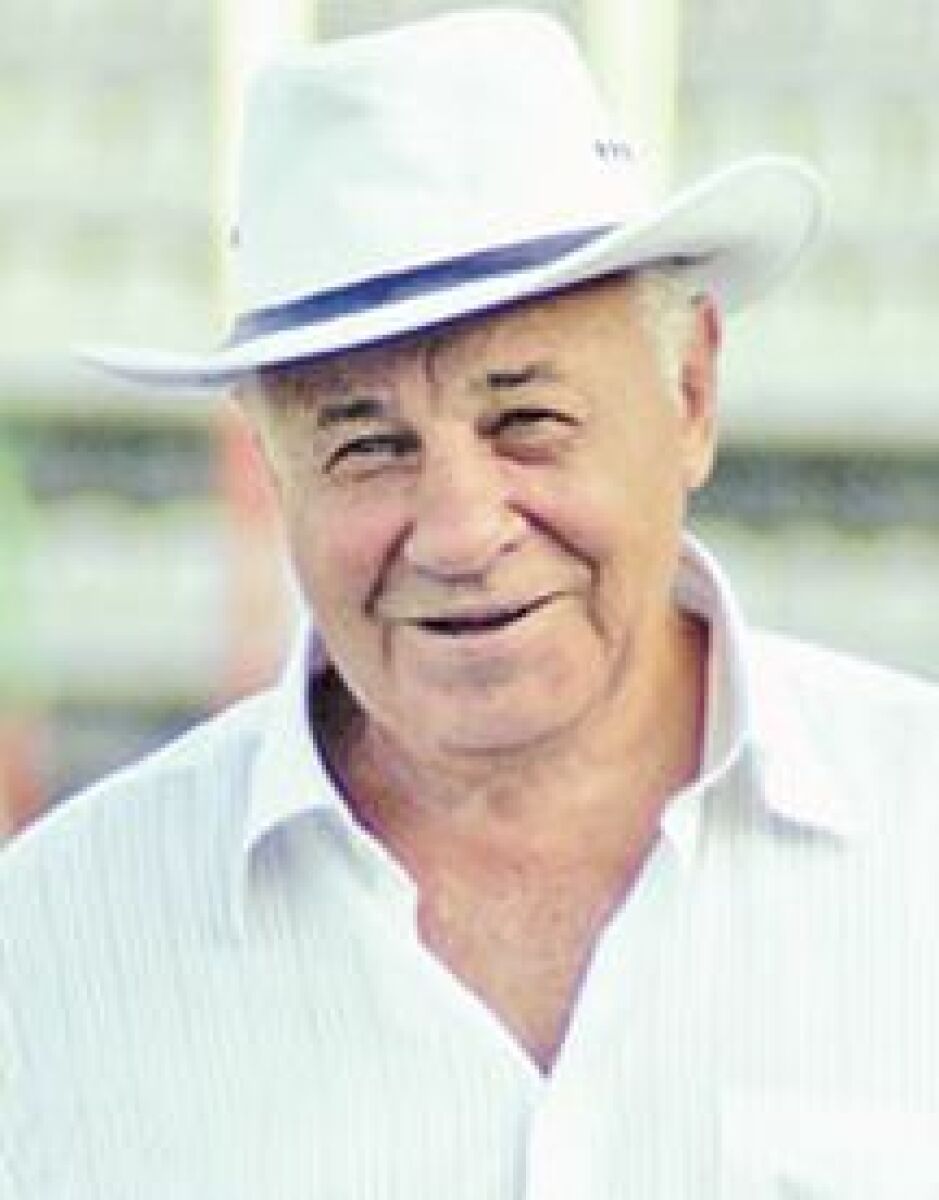 Кусуров Юрий Васильевич, Фото