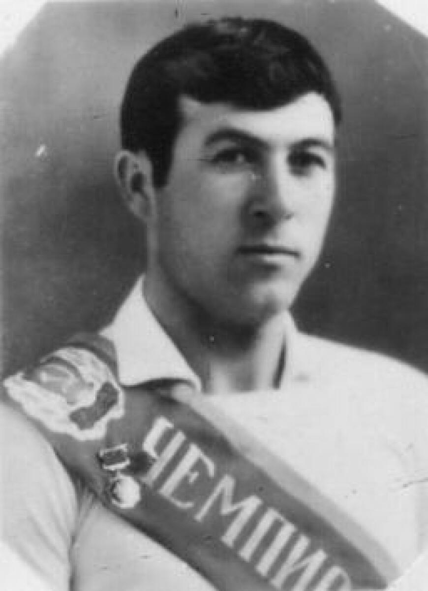 Ташев Хасанби Татович, Фото