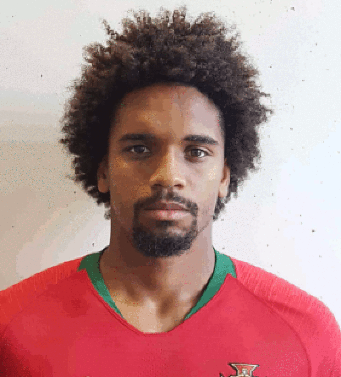 Пинту де Алмейда Пас Бруну Лоуренсо, Фото