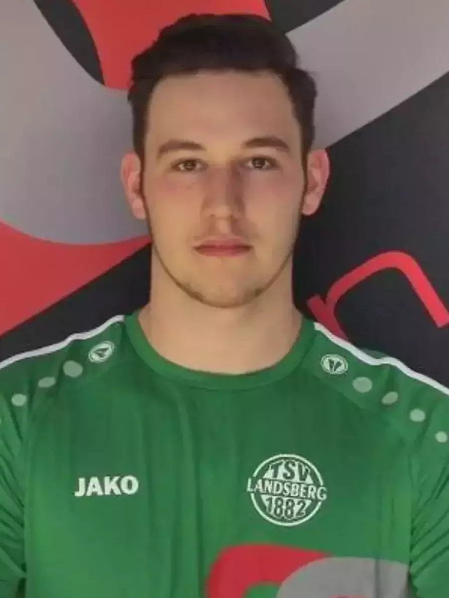 Шестак Николас Александрович, Фото