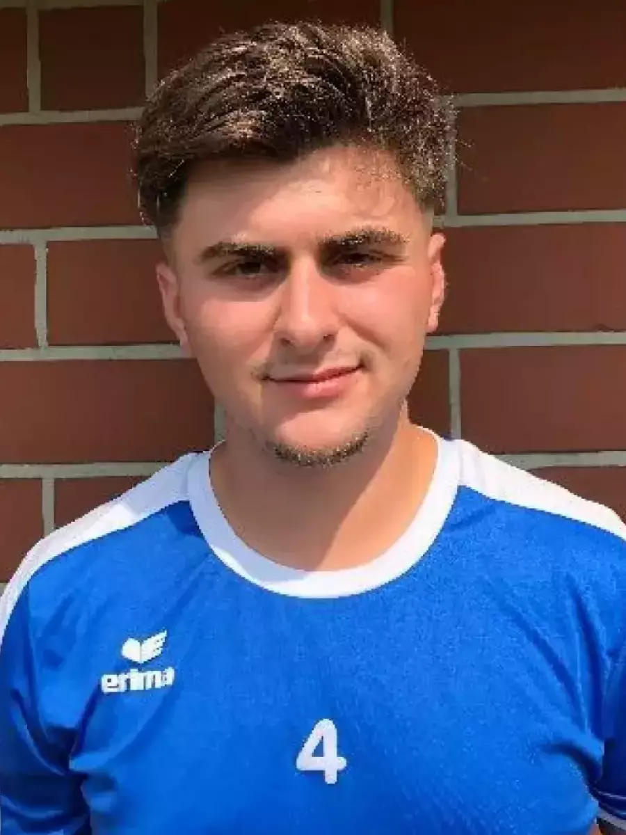 Гаджиев Артур, Фото