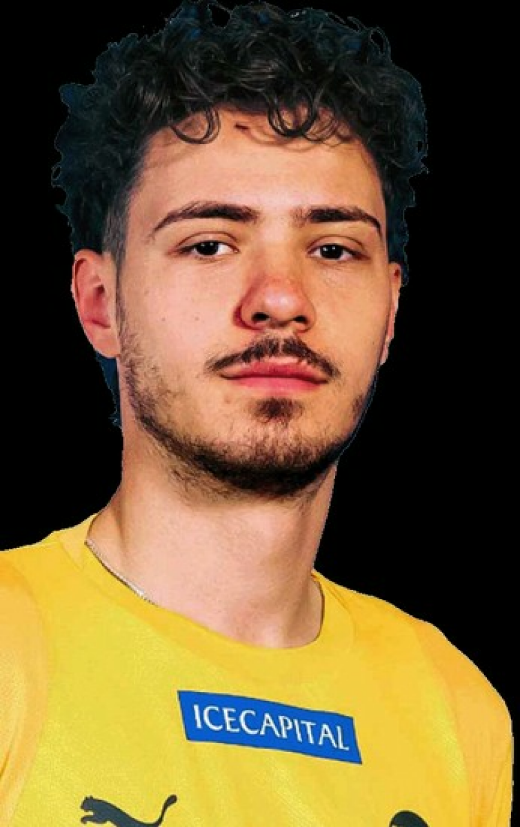 Садику Агон, Фото