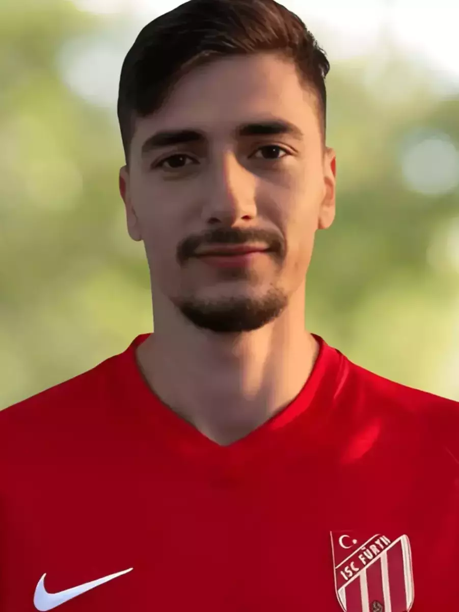 Кеманджи Кенан, Фото