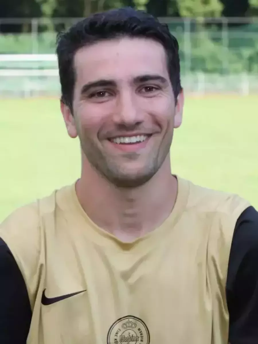 Акаев Рустам, Фото