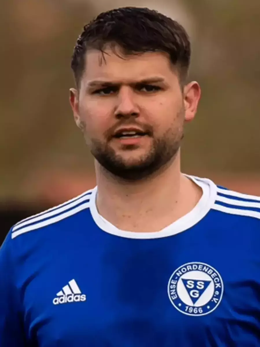 Бек Артур, Фото