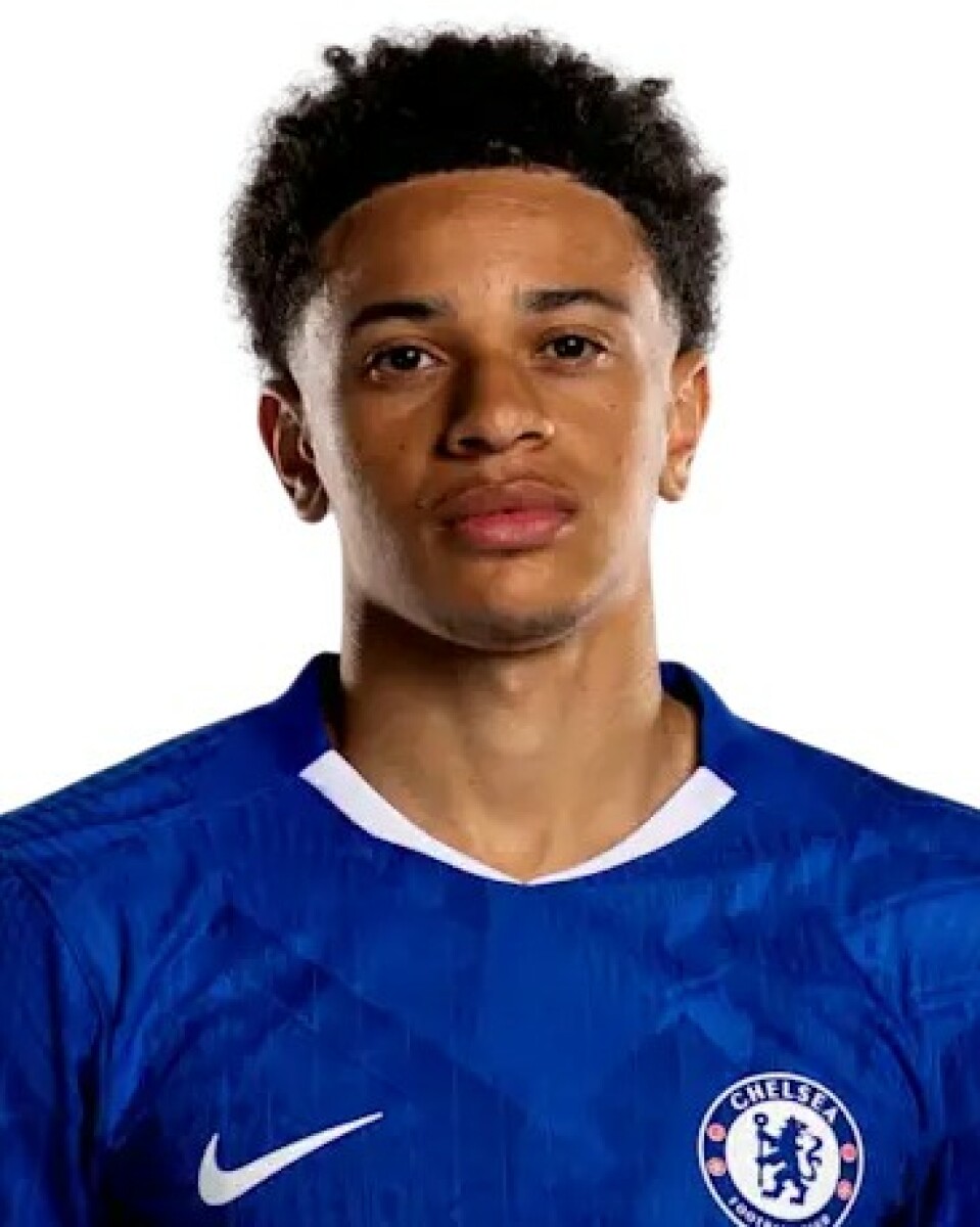 Олисе Ричард Огенекоме, Фото