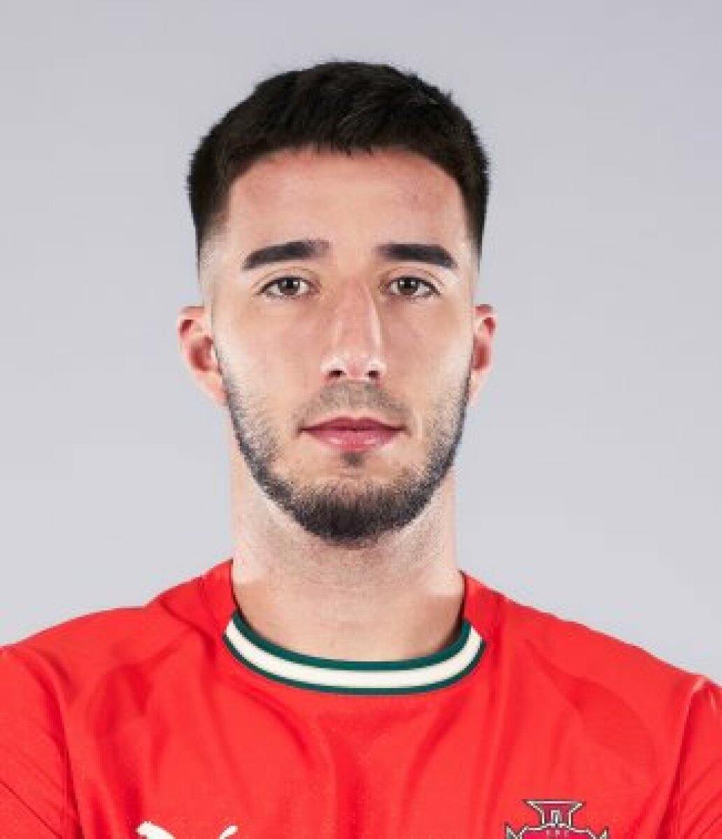 Инасиу Гонсалу Бернарду, Фото