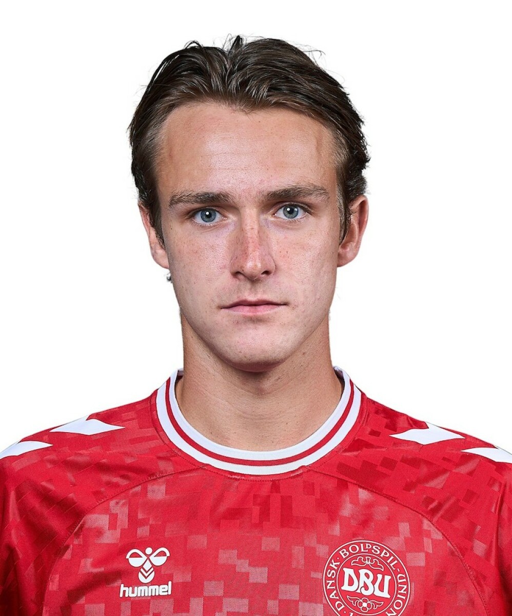 Клем Виллиам, Фото