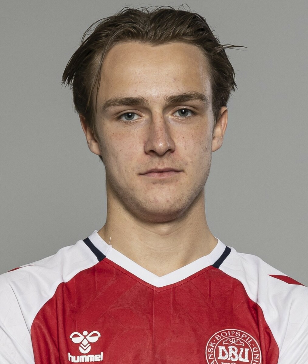 Клем Виллиам, Фото