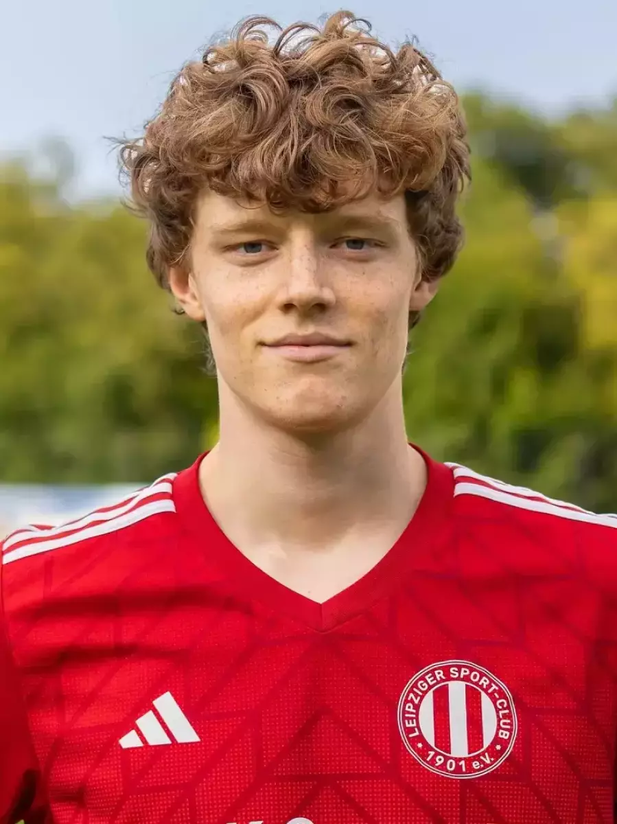 Пасталовский Максим, Фото