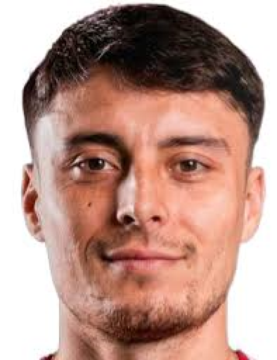 Джонс Мариани Томас Лучано, Фото