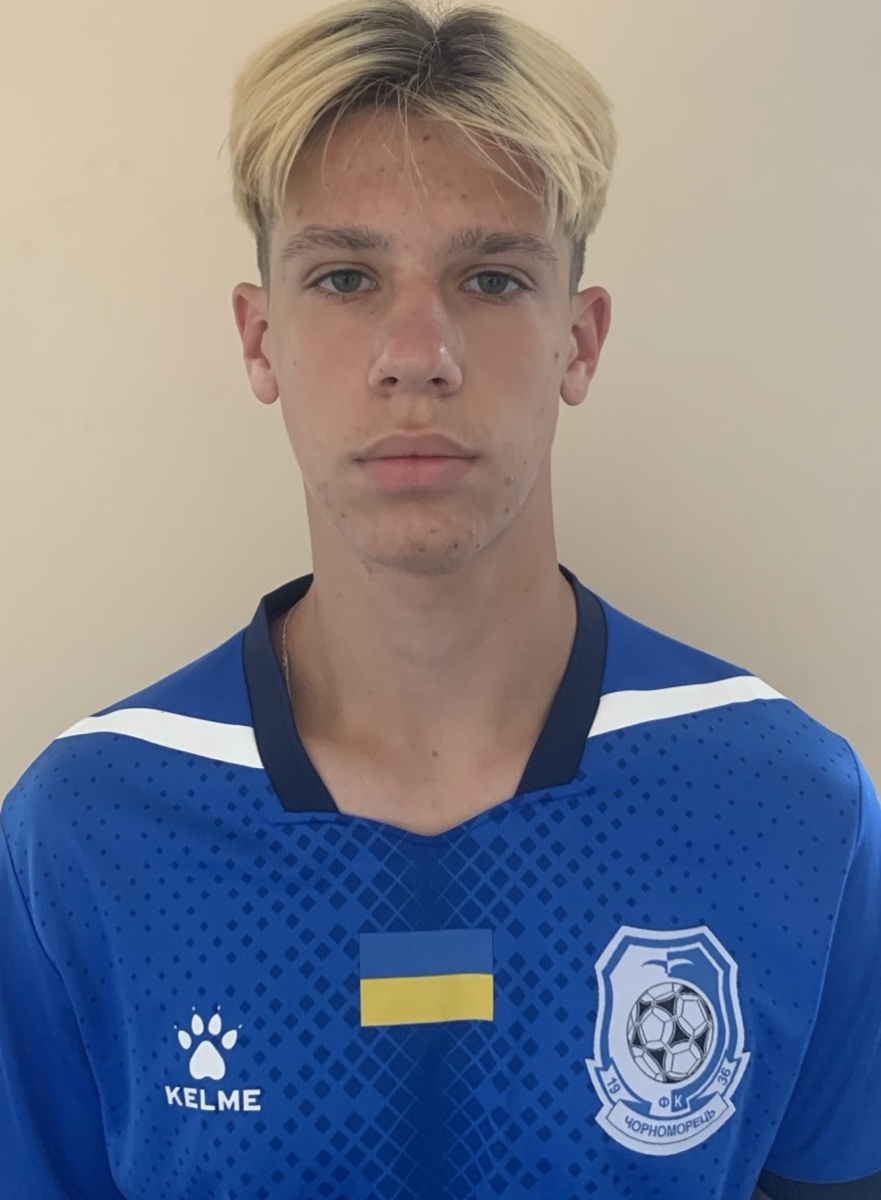 Черевичник Артём Олегович, Фото