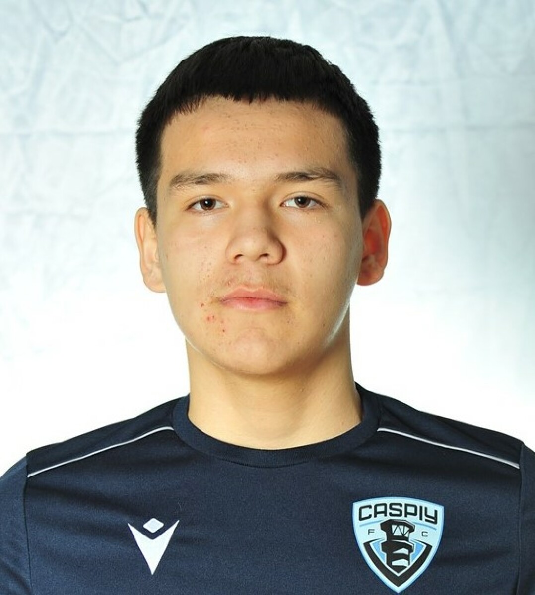 Узакбай Ануар, Фото